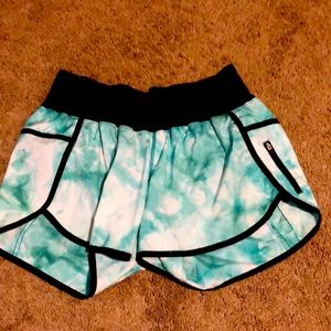 Lululemon Tracker Shorts 8